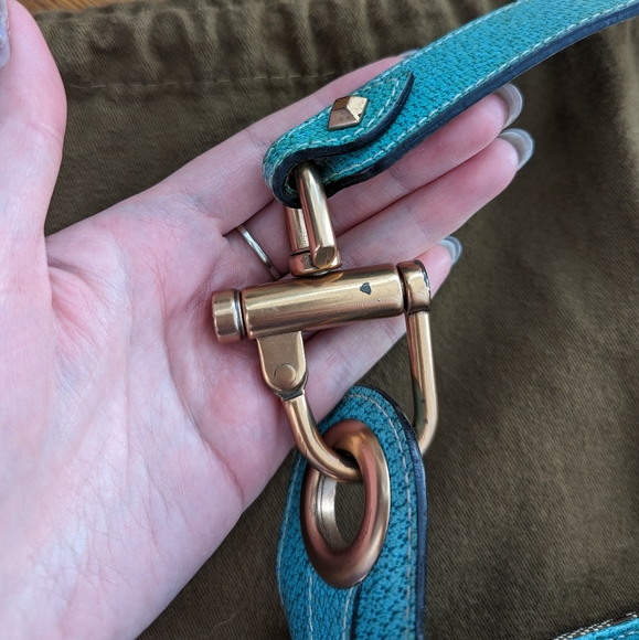 Gucci GG Jackie Shoulder Bag with Tiffany Blue trim - Picture 14 of 17